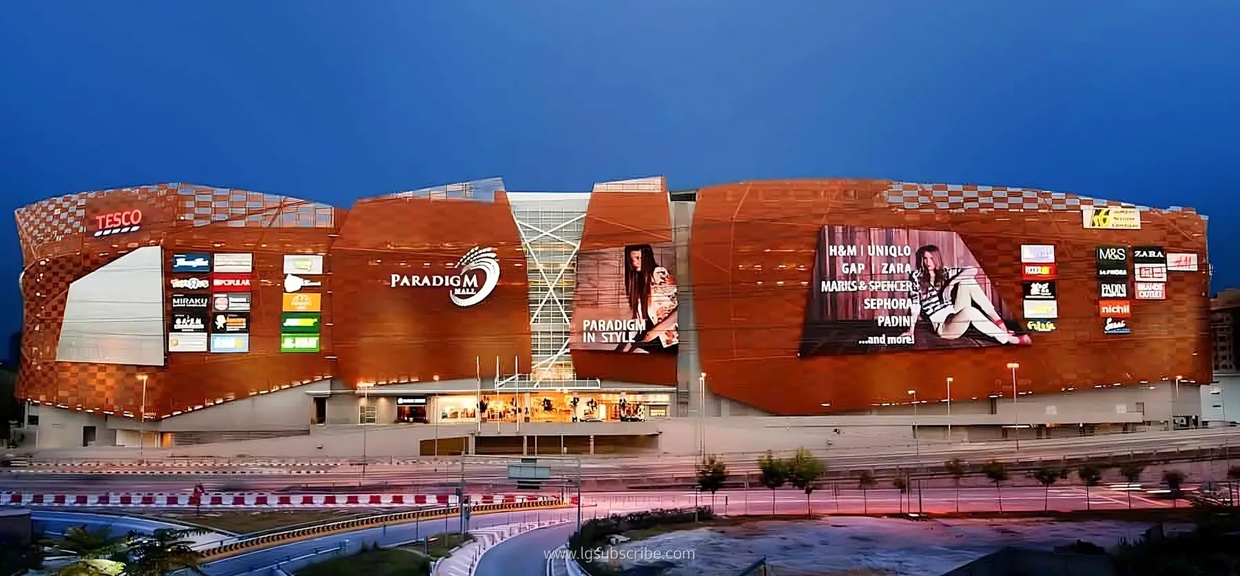 LG Subscribe Paradigm Mall Petaling Jaya (BS006-PPJ) cover